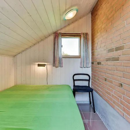 Four-bedroom In Hejls