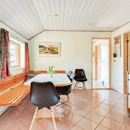 Four-bedroom In Casa vacanze Hejls